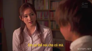 Anh nhân viên may mắn được chị quản lý dẫn về nhà khi chồng yêu đã đi vắng